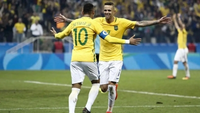 世预赛-阿根廷2-2哥伦比亚